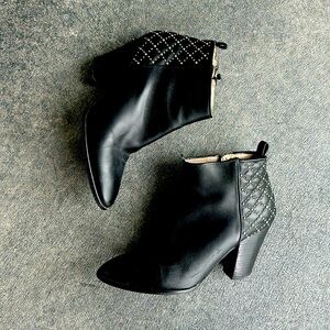 Zara Woman black leather silver studded booties sz 9